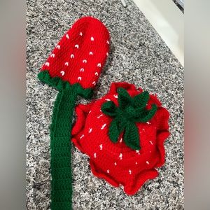 crochet strawberry bucket hat and bottle holder set with straps